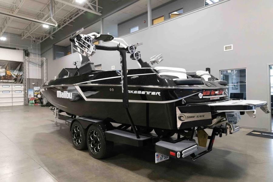 2020-malibu-wakesetter-24-mxz-147166-image3