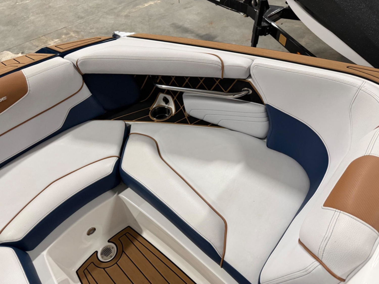 2019 Nautique GS20