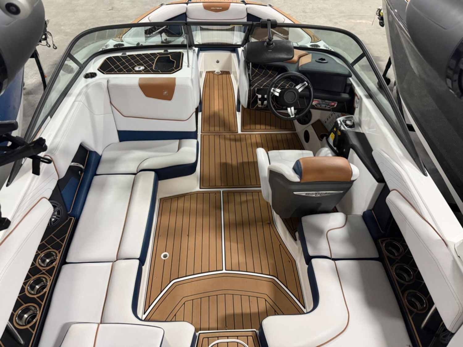 2019 Nautique GS20