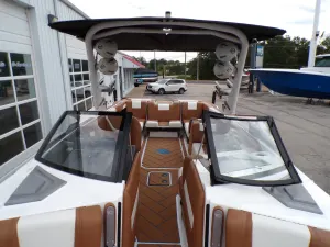 2023-malibu-wakesetter-26-lsv-147168-image10