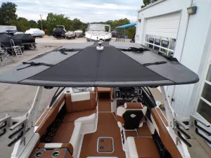 2023-malibu-wakesetter-26-lsv-147168-image12