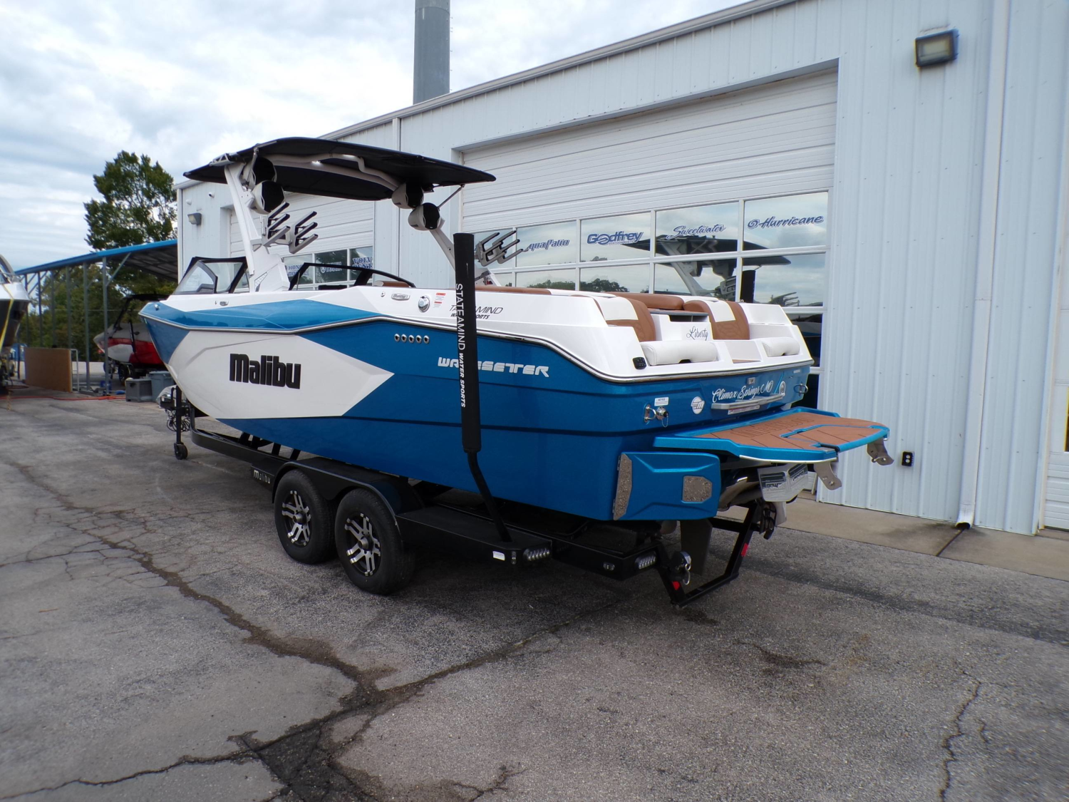 2023 Malibu Wakesetter 26 LSV