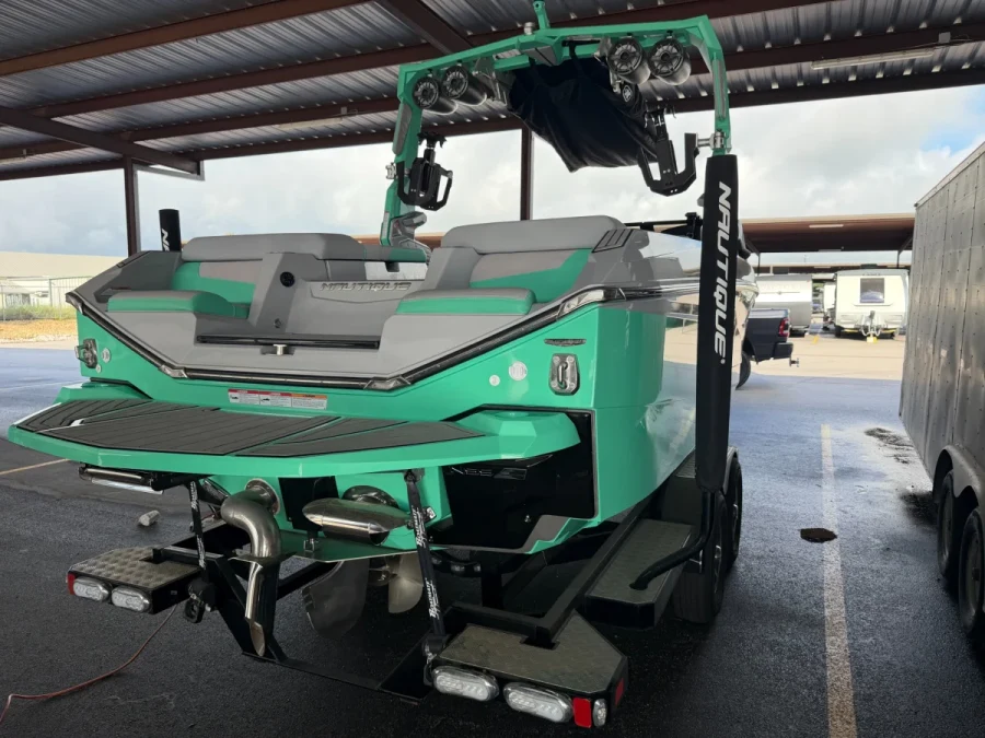 2022-nautique-g23-147170-image3.webp