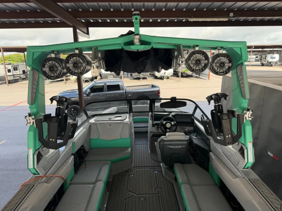 2022-nautique-g23-147170-image7.webp
