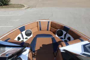 2027-malibu-wakesetter-23-lsv-147172-image20.webp