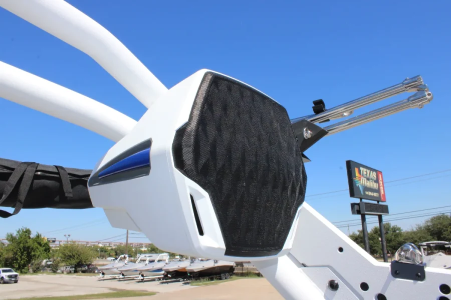 2027-malibu-wakesetter-23-lsv-147180-image13.webp