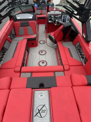 2022-mastercraft-x22-147195-image2.webp