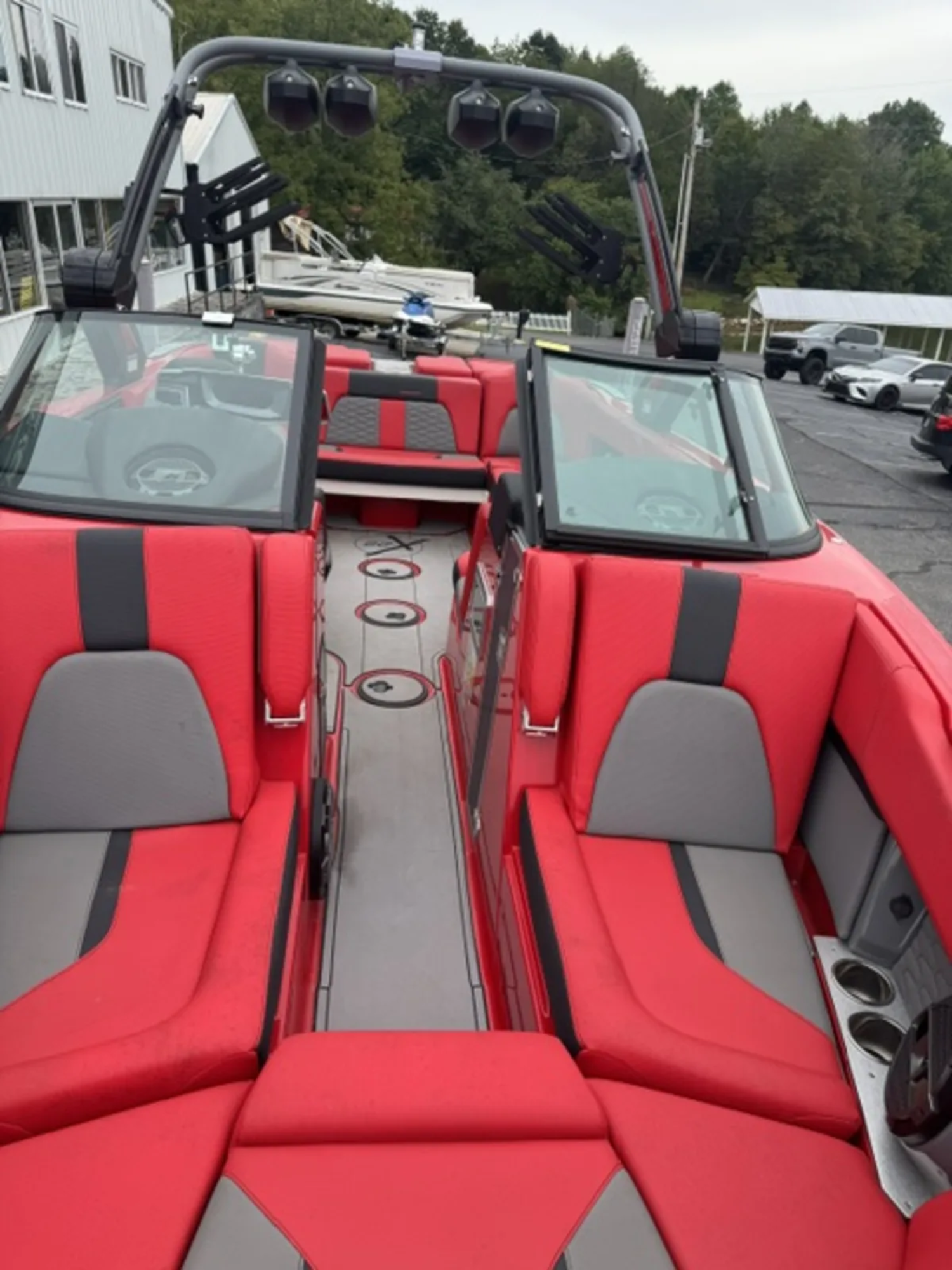 2022 MasterCraft X22