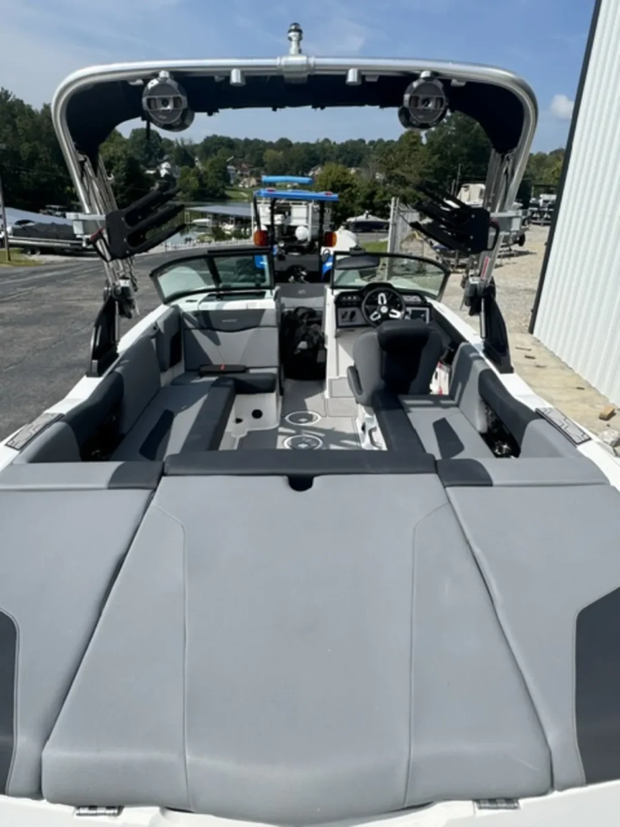 2022-mastercraft-nxt22-147196-image2.webp