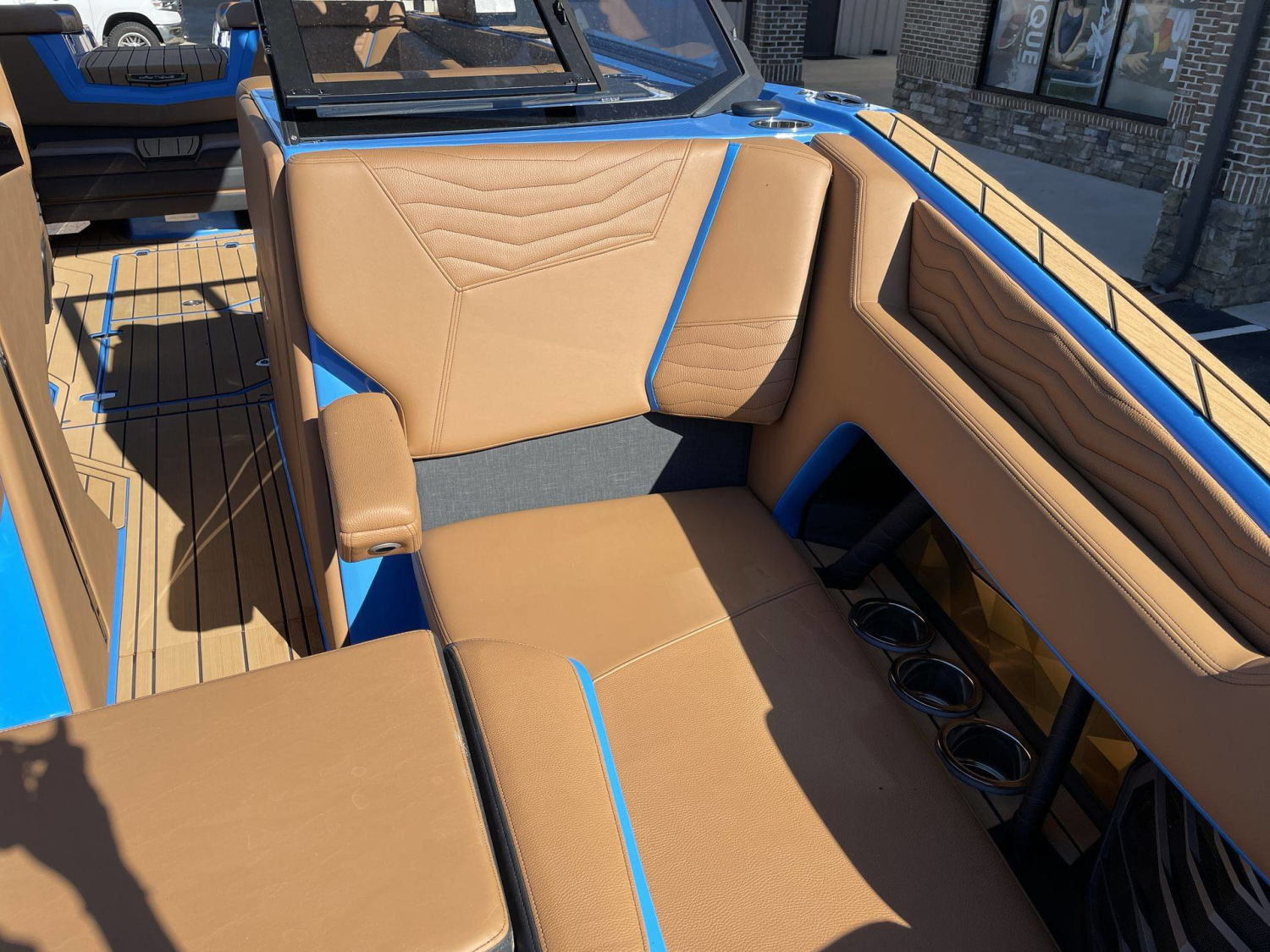 2026 Nautique G23