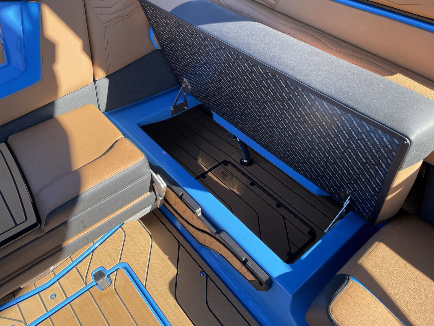2026 Nautique G23