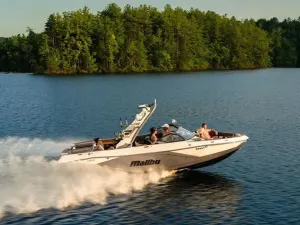 2027-malibu-wakesetter-23-lsv-147206-image1