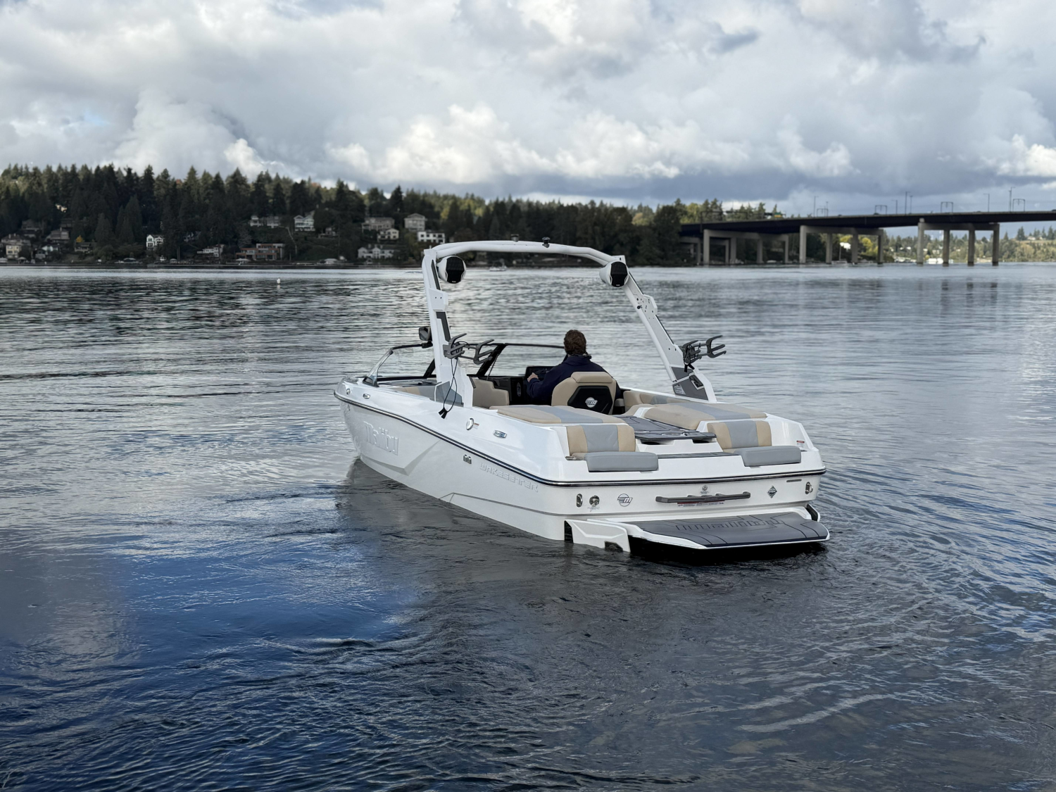 2027 Malibu 20VTX