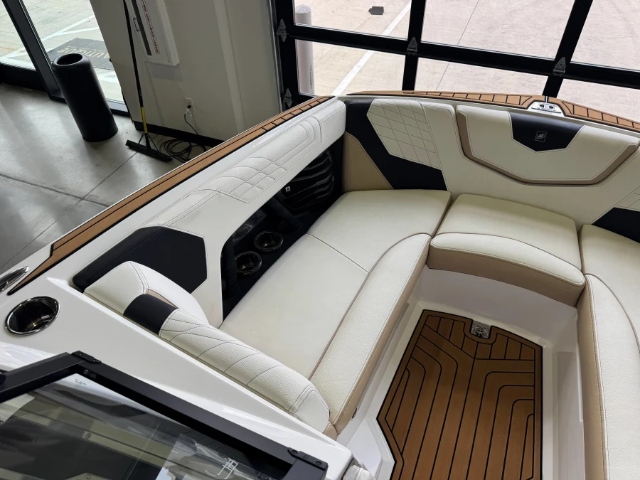2022-nautique-g23-147209-image18