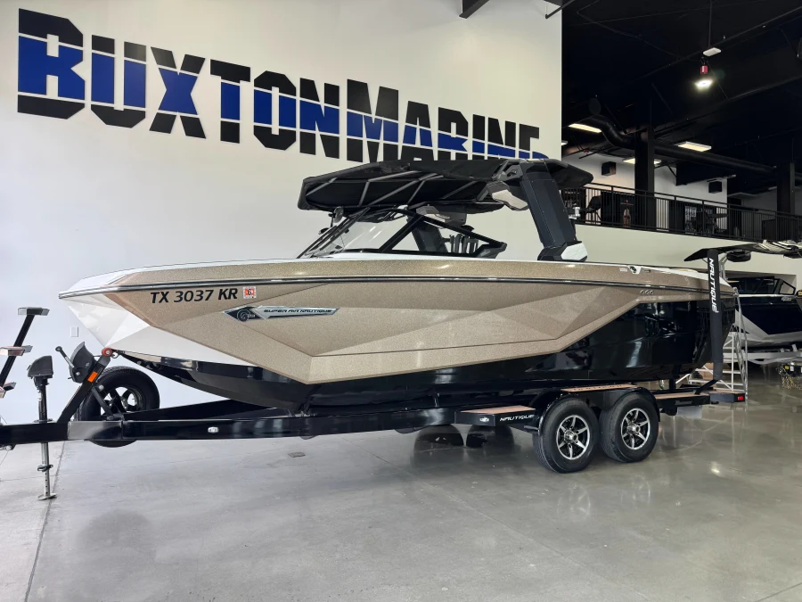2022-nautique-g23-147209-image3