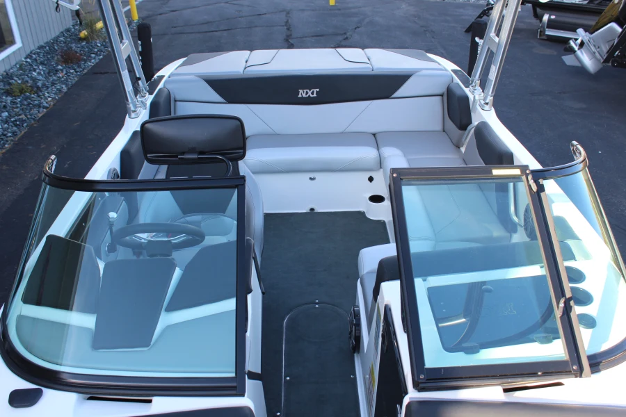 2016-mastercraft-nxt20-147219-image15