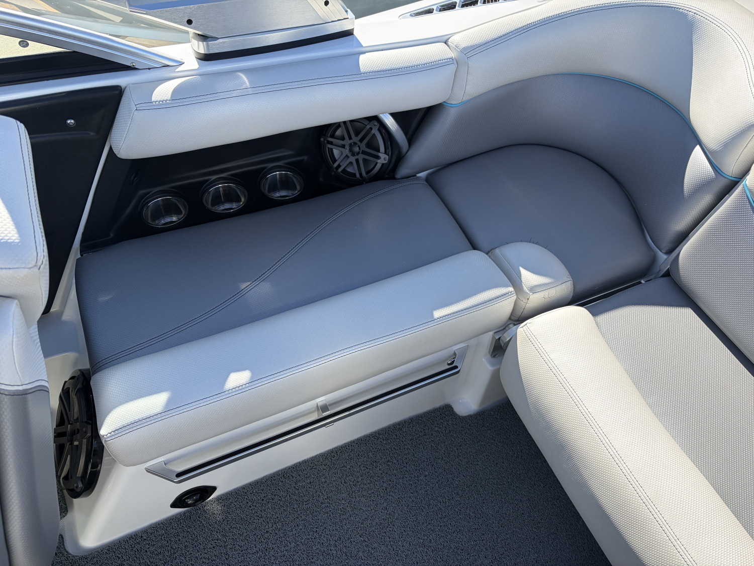 2017 MasterCraft XT21