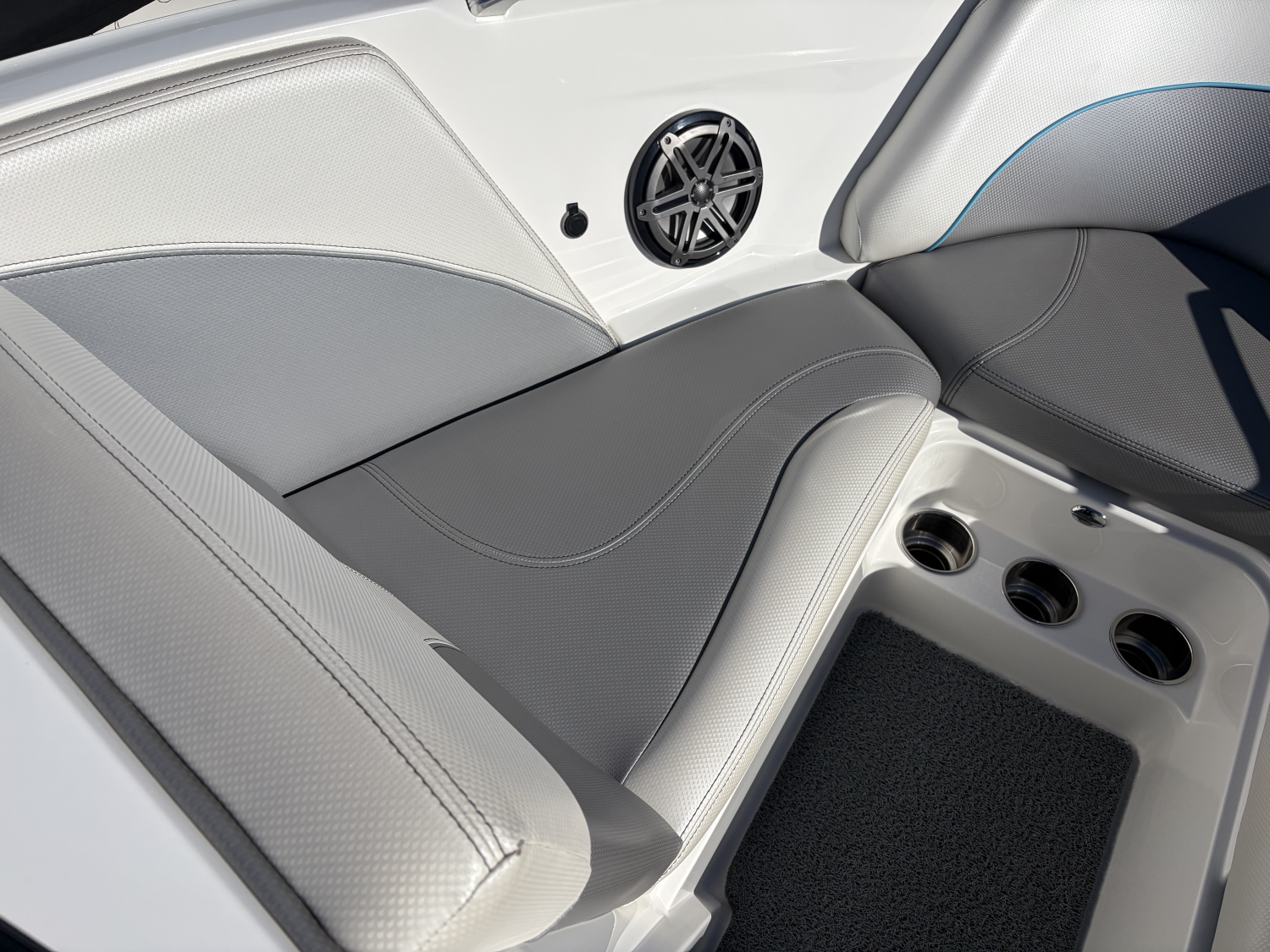 2017 MasterCraft XT21