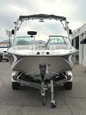 2011-mastercraft-x25-147236-image5.webp