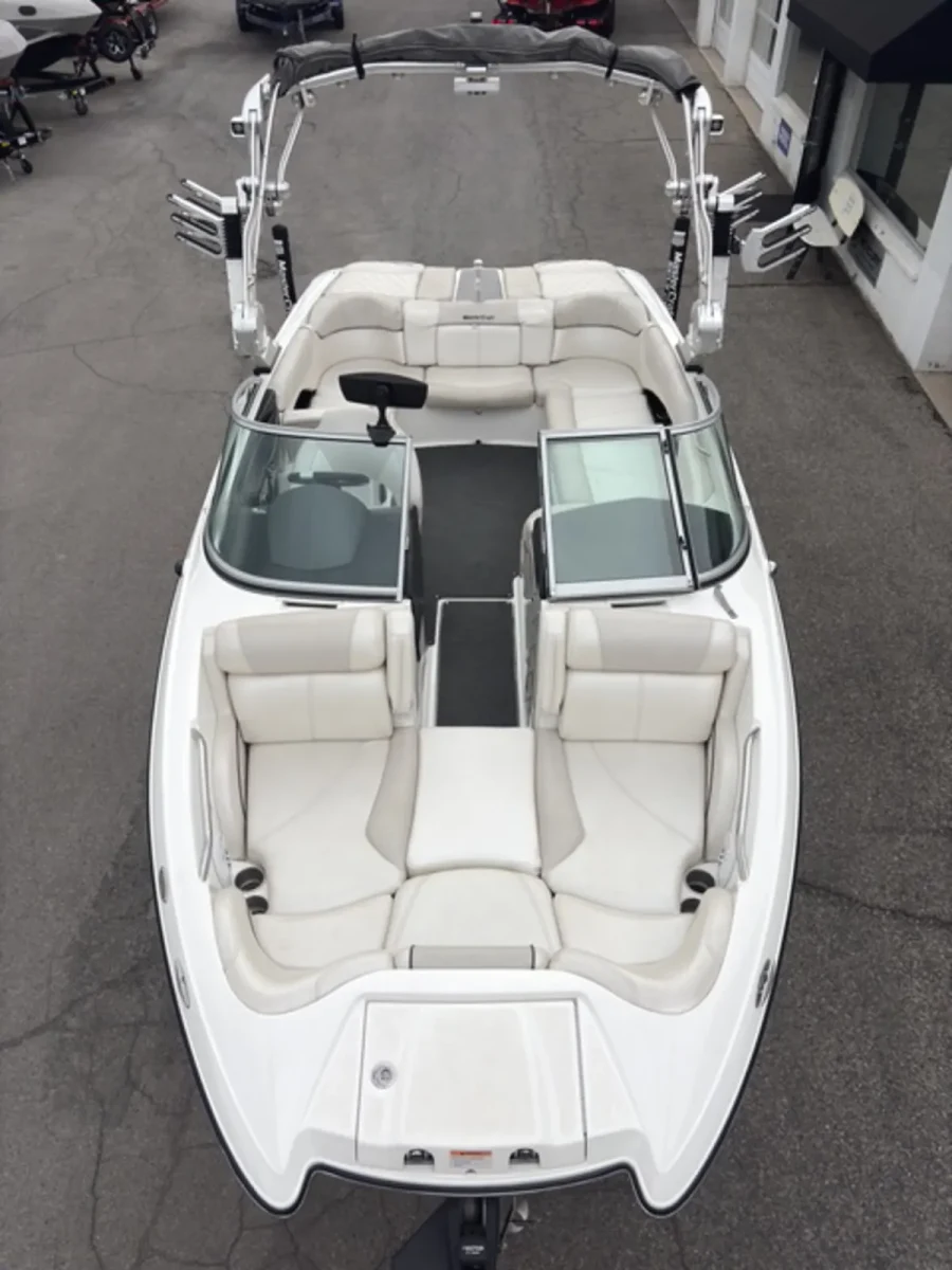 2011-mastercraft-x25-147236-image6.webp