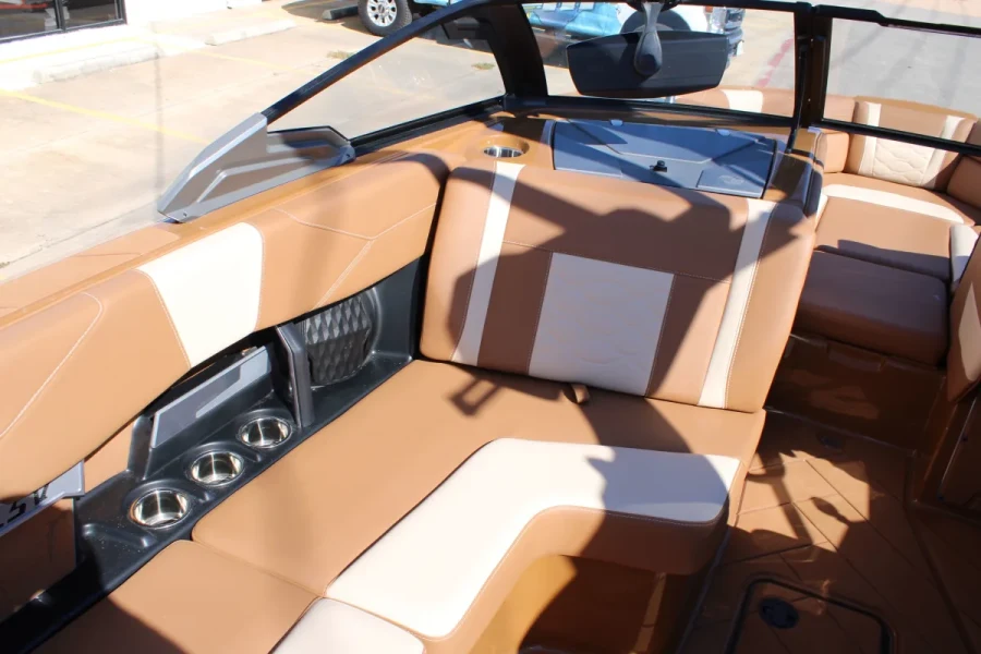 2027-malibu-wakesetter-23-lsv-147238-image14.webp