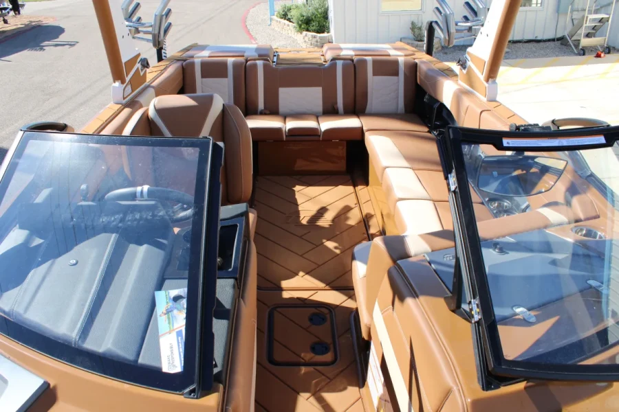 2027-malibu-wakesetter-23-lsv-147238-image18.webp