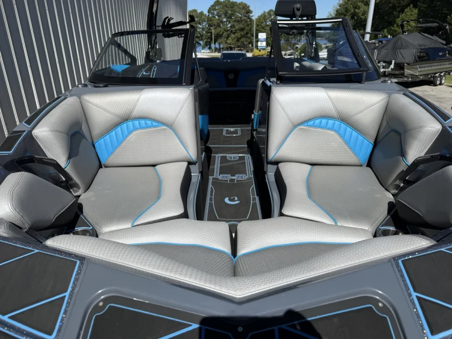 2023-centurion-fi23-147240-image1.webp
