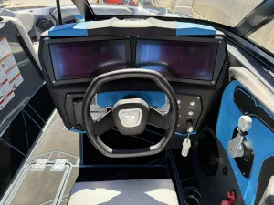 2023-centurion-fi23-147240-image3.webp