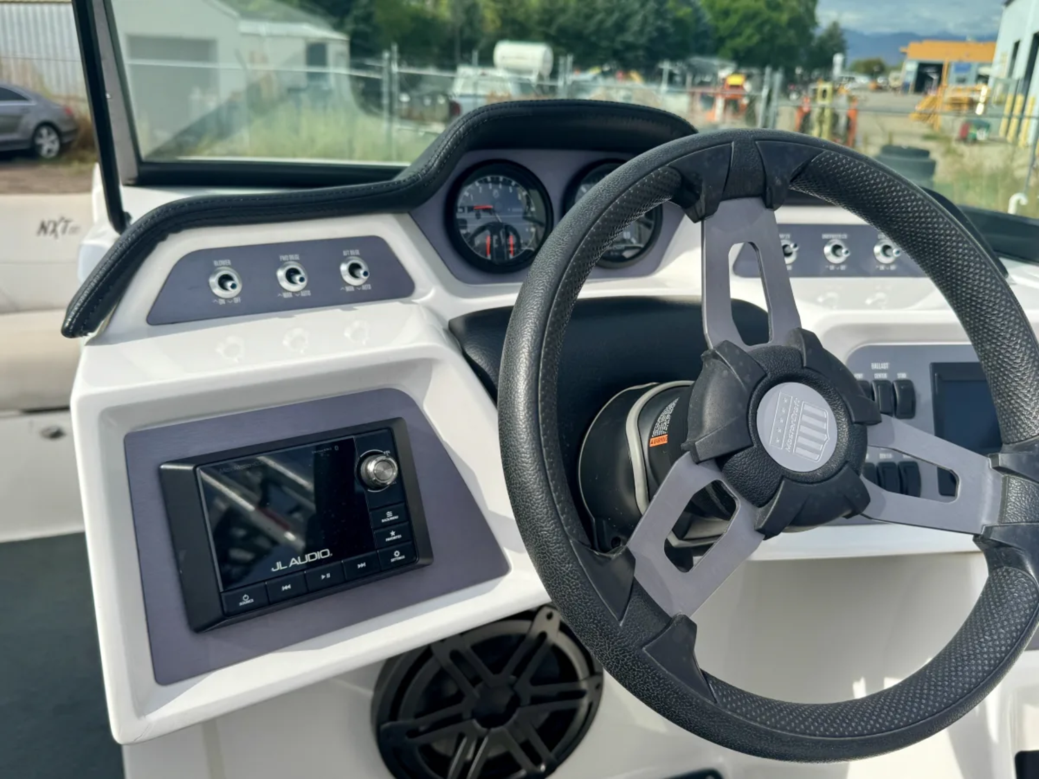 2020 MasterCraft NXT20 - No Frills - Great Condition