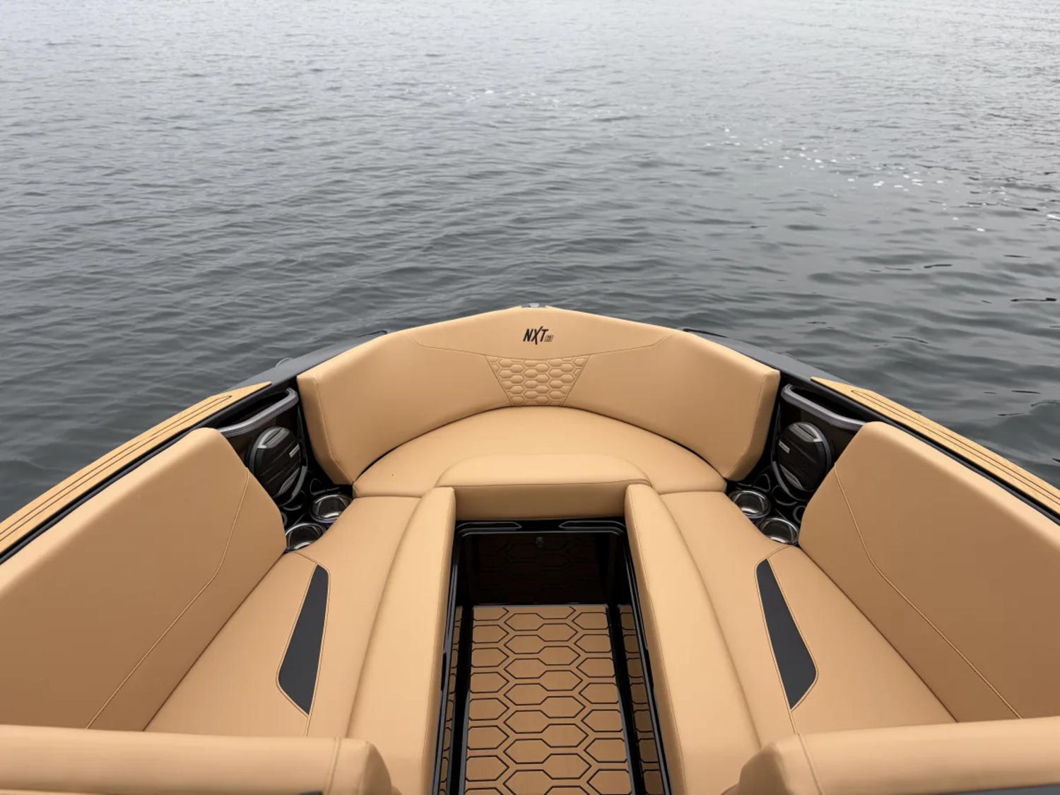 2027 MasterCraft NXT23