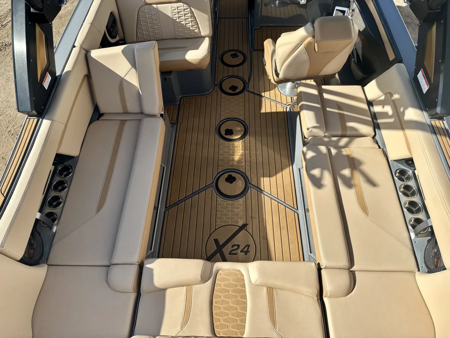 2024 MasterCraft X24