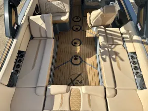 2024-mastercraft-x24-147254-image13.webp