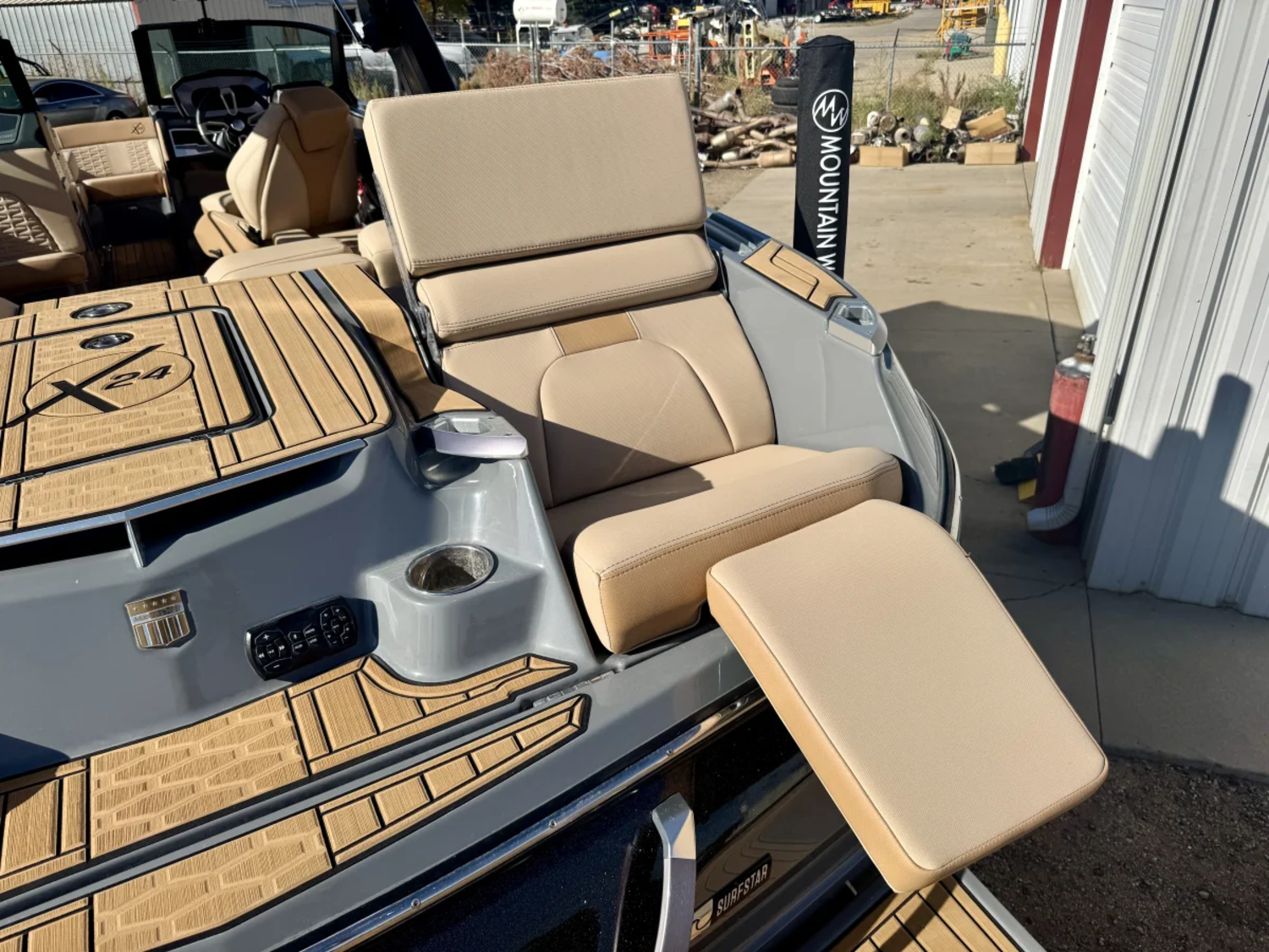 2024 MasterCraft X24