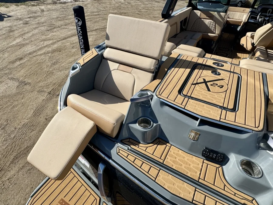 2024-mastercraft-x24-147254-image20.webp