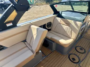 2024-mastercraft-x24-147254-image26.webp