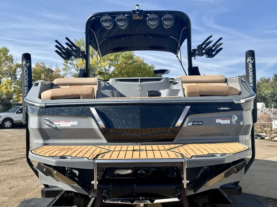 2024-mastercraft-x24-147254-image4.webp