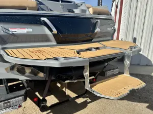 2024-mastercraft-x24-147254-image5.webp