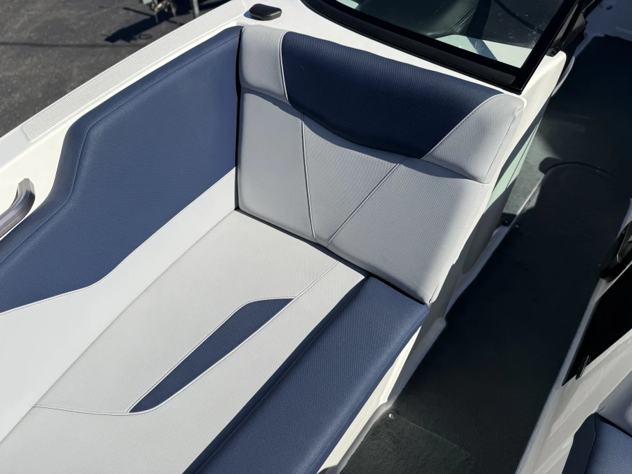 2022-mastercraft-nxt24-147222-image10