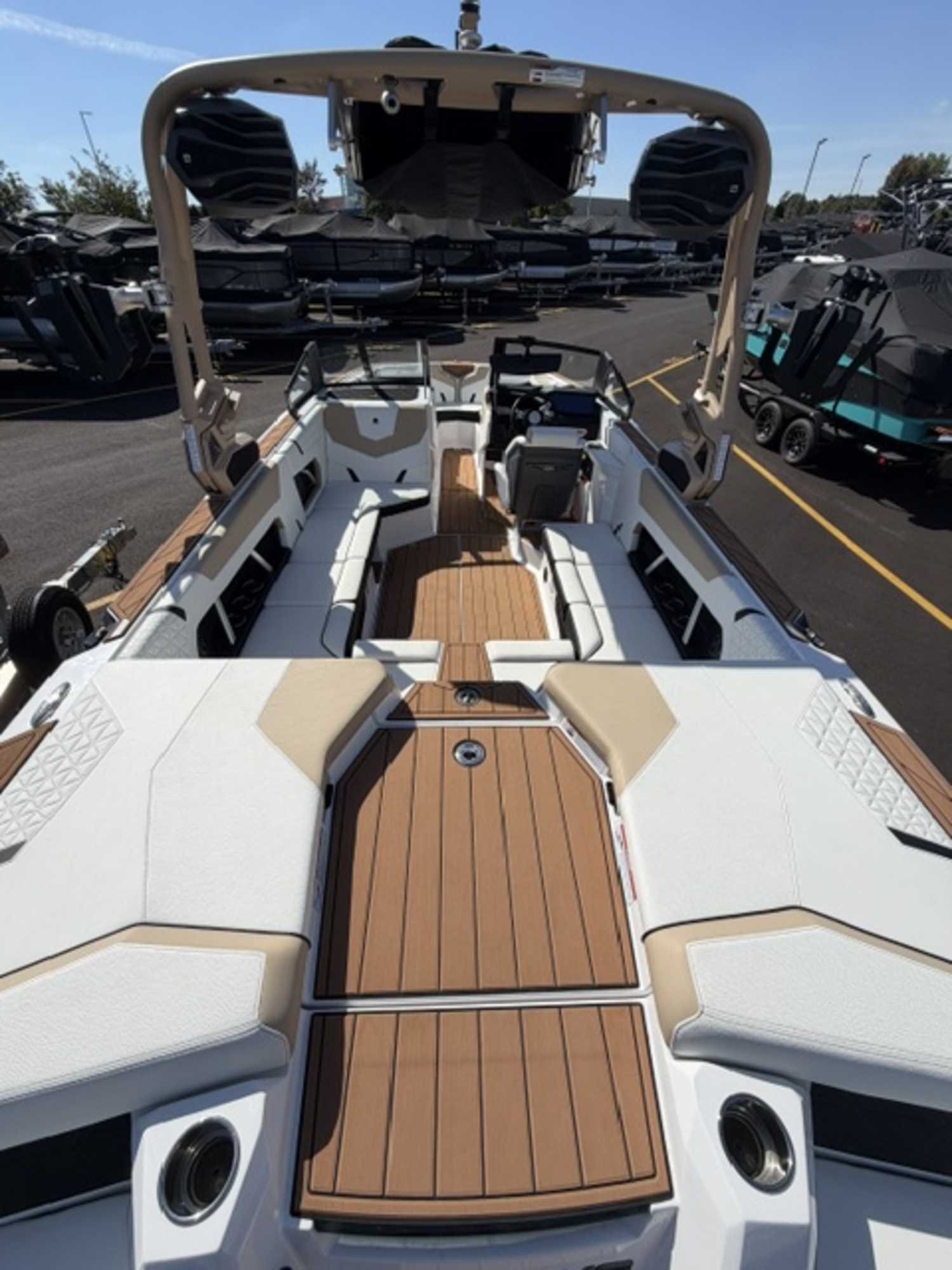 2025 Nautique GS22
