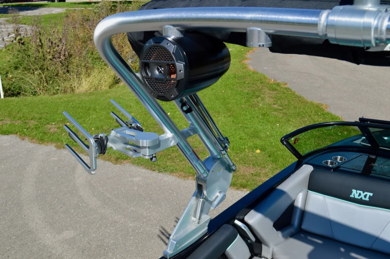 Mastercraft NXT20 with Trailer