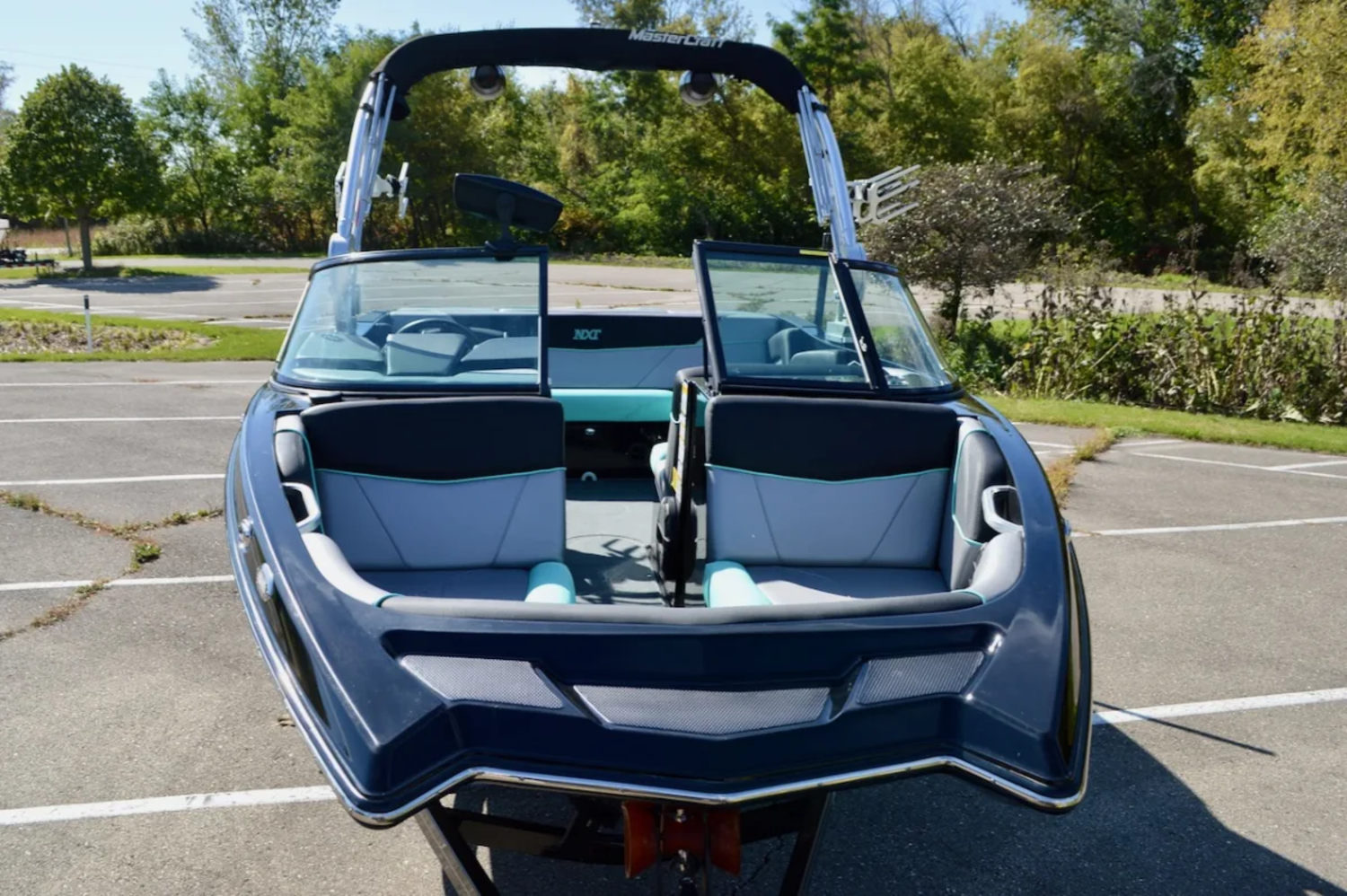 Mastercraft NXT20 with Trailer