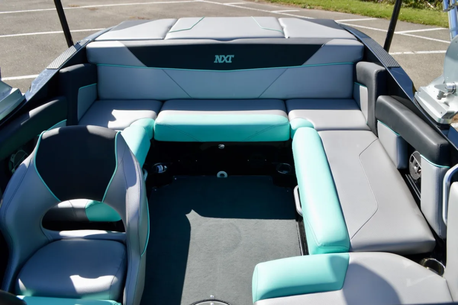 Mastercraft NXT20 with Trailer