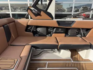 2018-nautique-g21-147281-image10.webp