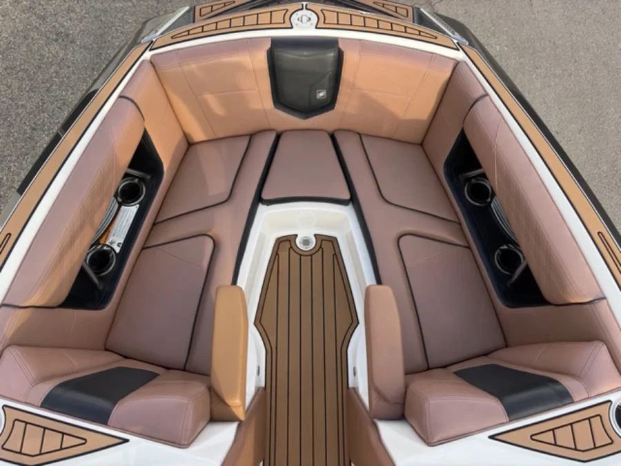2018-nautique-g21-147281-image14.webp