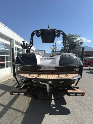 2018-nautique-g21-147281-image4.webp