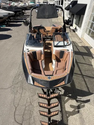 2018-nautique-g21-147281-image6.webp
