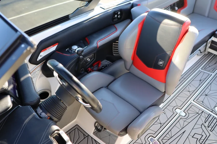 2019-nautique-g23-147283-image16.webp