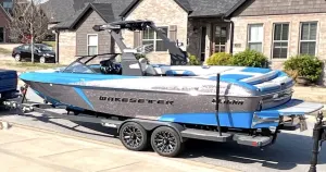 2016-malibu-wakesetter-25-lsv-147284-image0.webp
