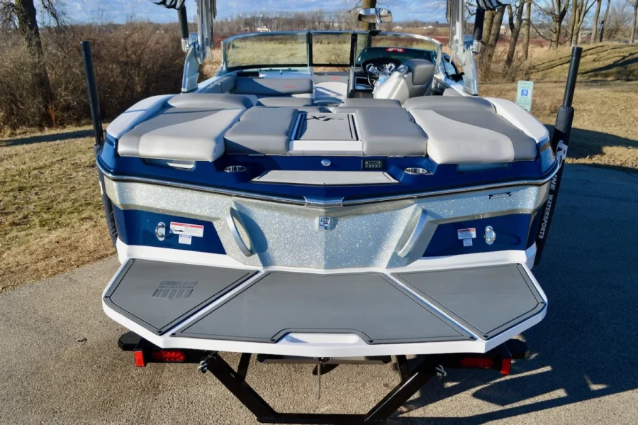 2018-mastercraft-xt20-147286-image4.webp