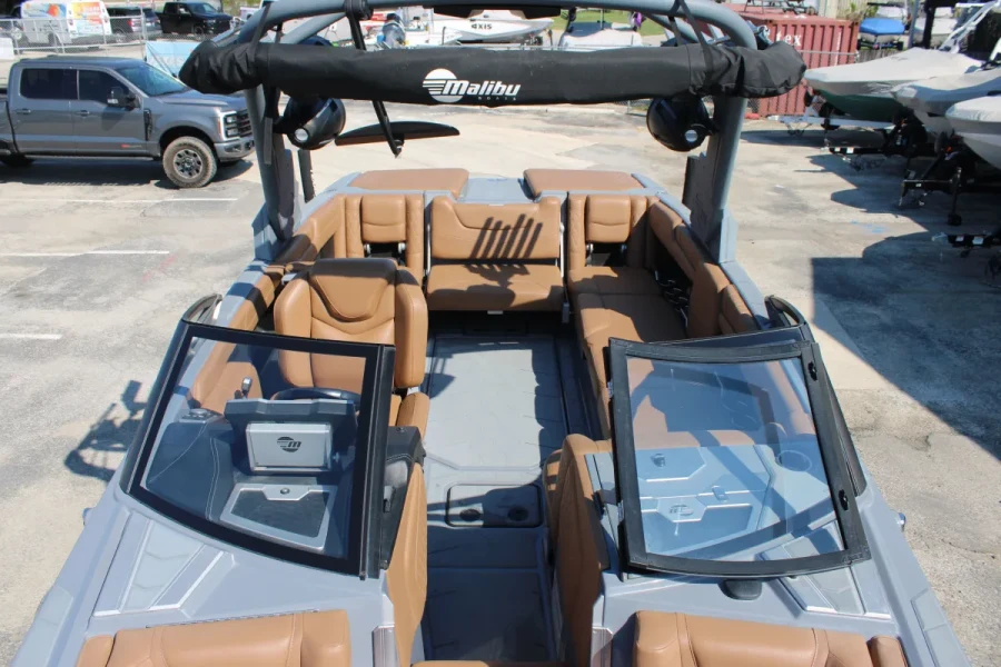 2022-malibu-m240-147287-image16.webp